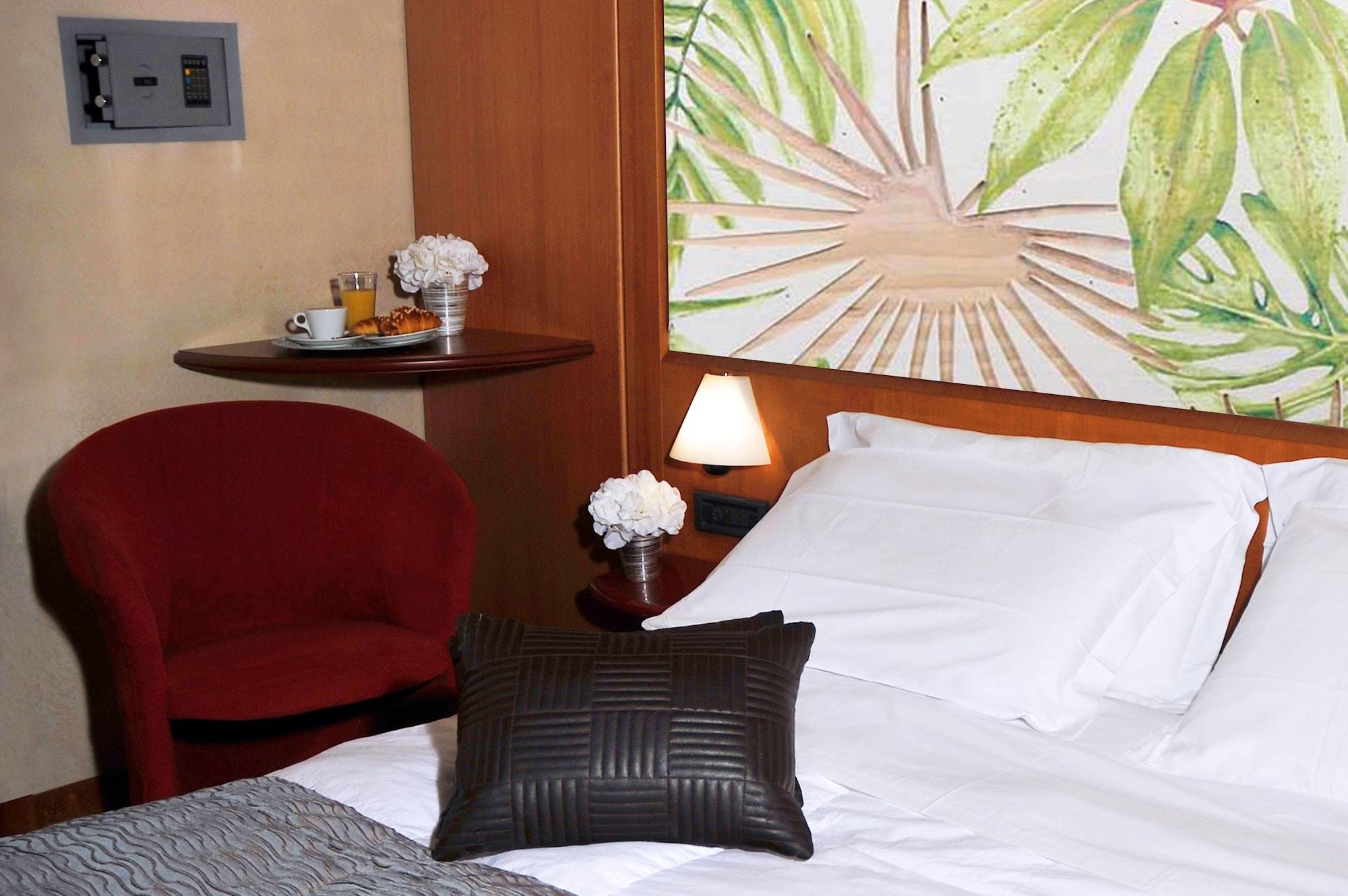 Giotto Hotel 3*