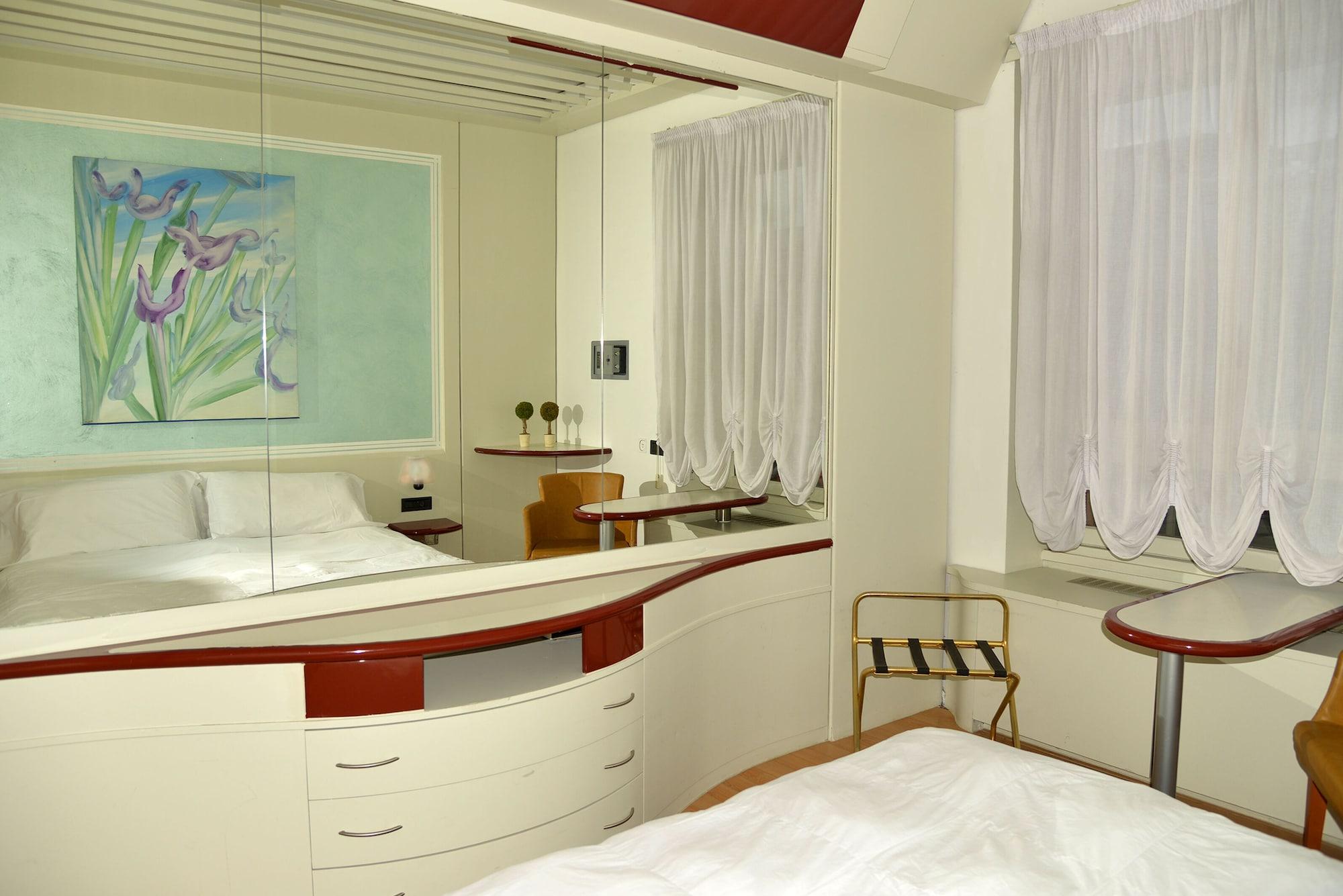 Giotto Hotel 3*